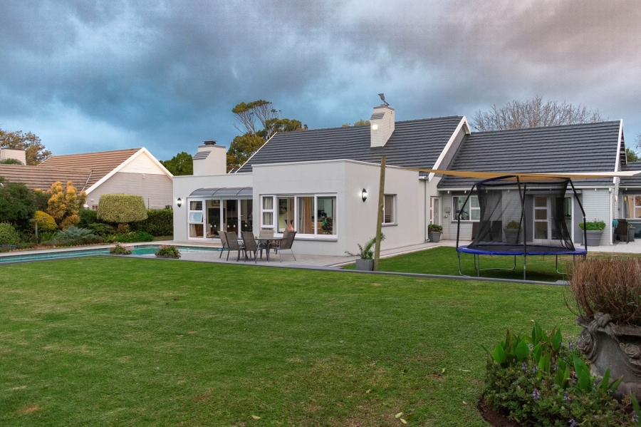 4 Bedroom Property for Sale in Walmer Eastern Cape